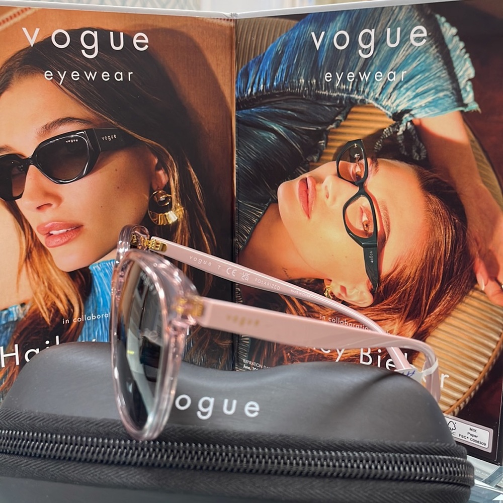 VOGUE SUNGLASSES - Picture 2 of 4
